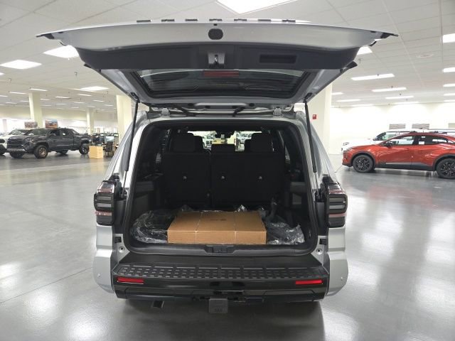 New 2026 Toyota 4Runner TRD Sport AWD/4WD image 14
