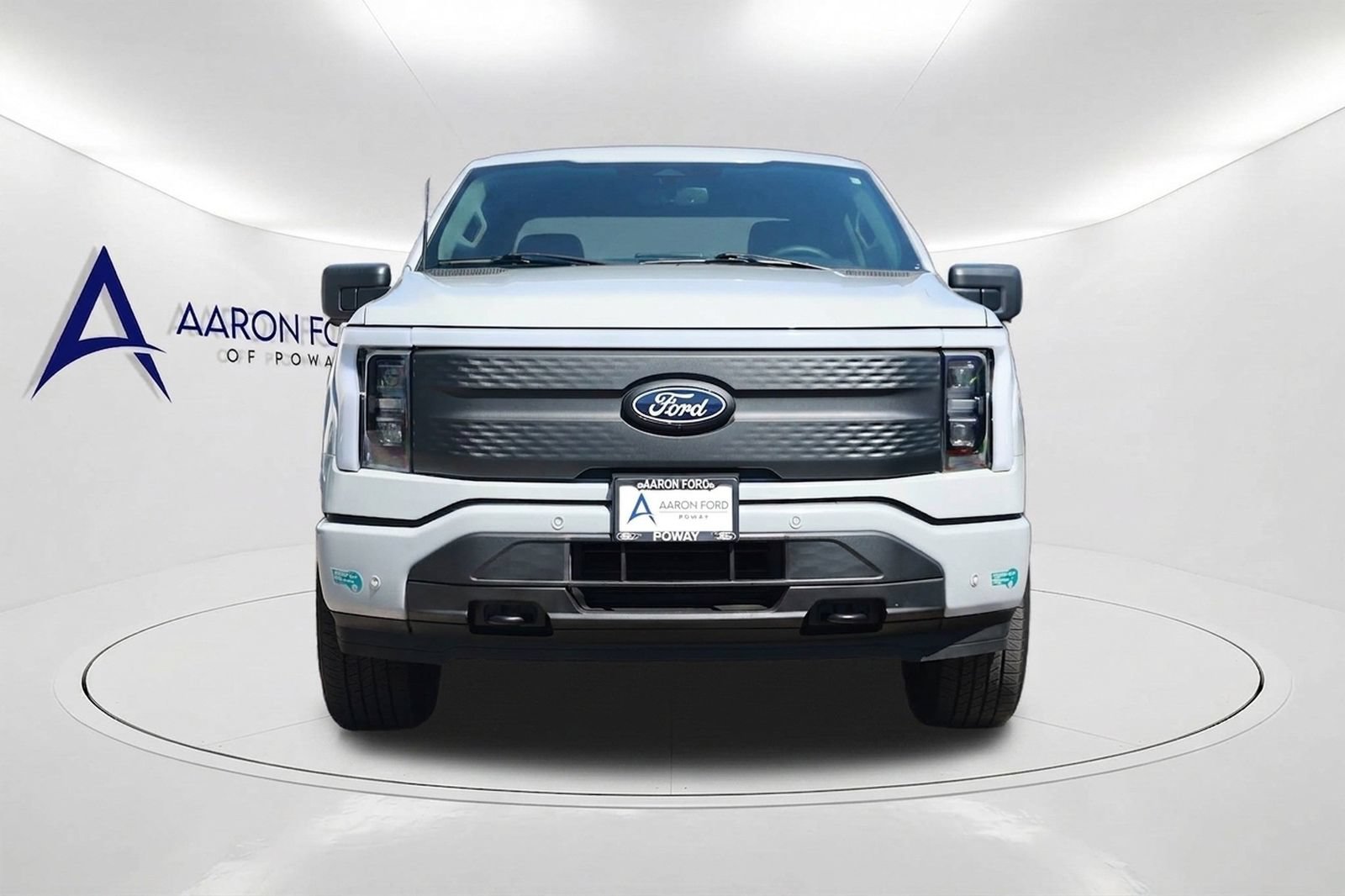 Used 2024 Ford F150 Lightning Flash AWD/4WD image 2