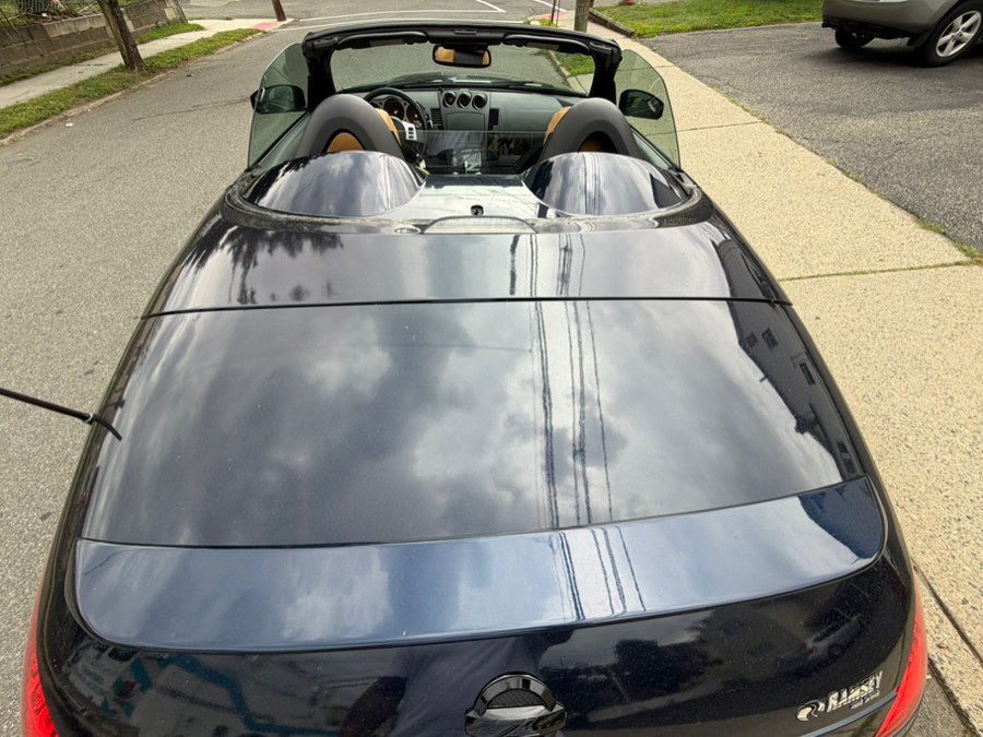 Used 2007 Nissan 350Z Touring RWD image 16
