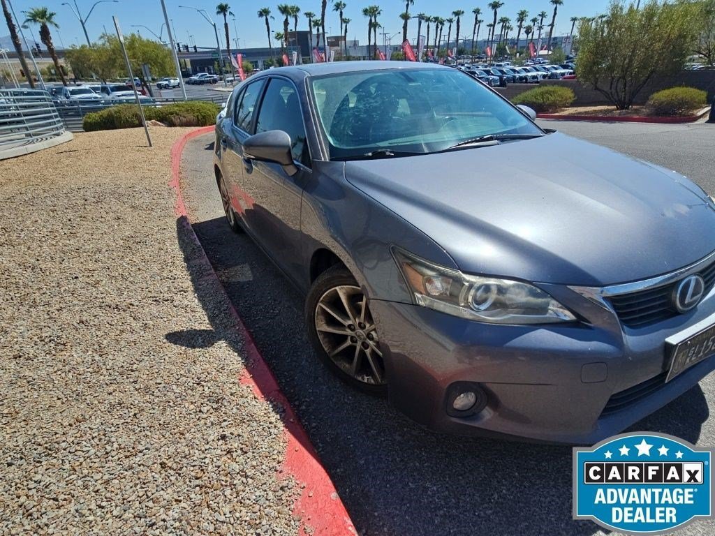 Used 2013 Lexus CT 200h w/ Premium Pkg FWD image 11