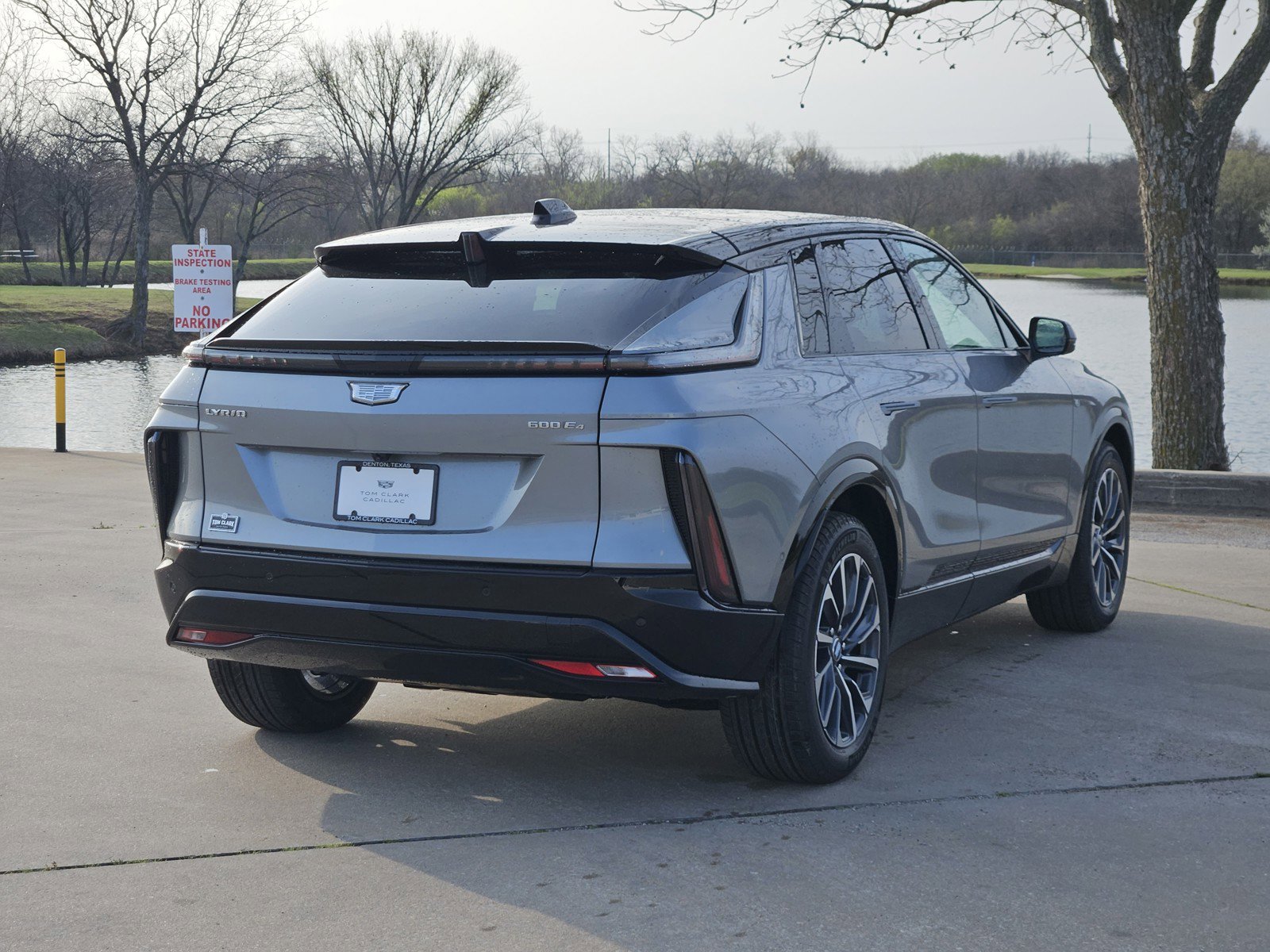 New 2026 Cadillac Lyriq Sport w/ LPO, Floor Liner Package image 3