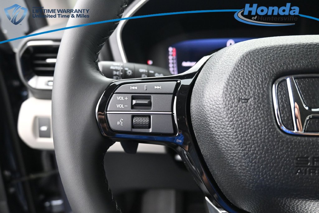 New 2026 Honda Pilot Touring image 37