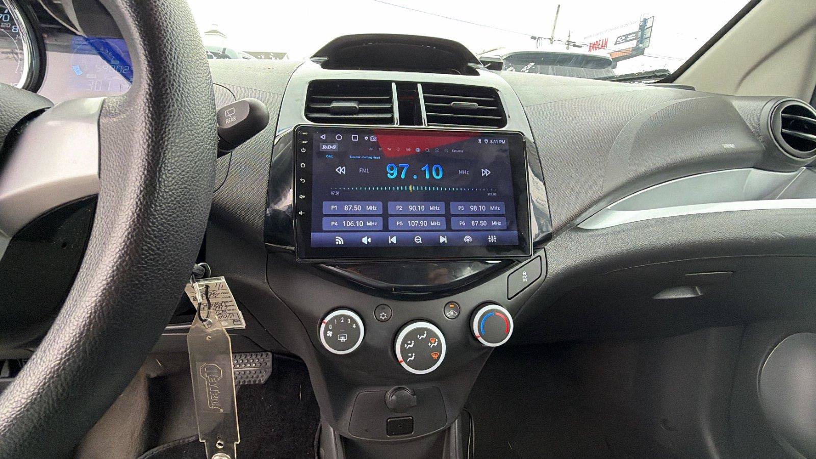 Used 2015 Chevrolet Spark LS FWD image 28