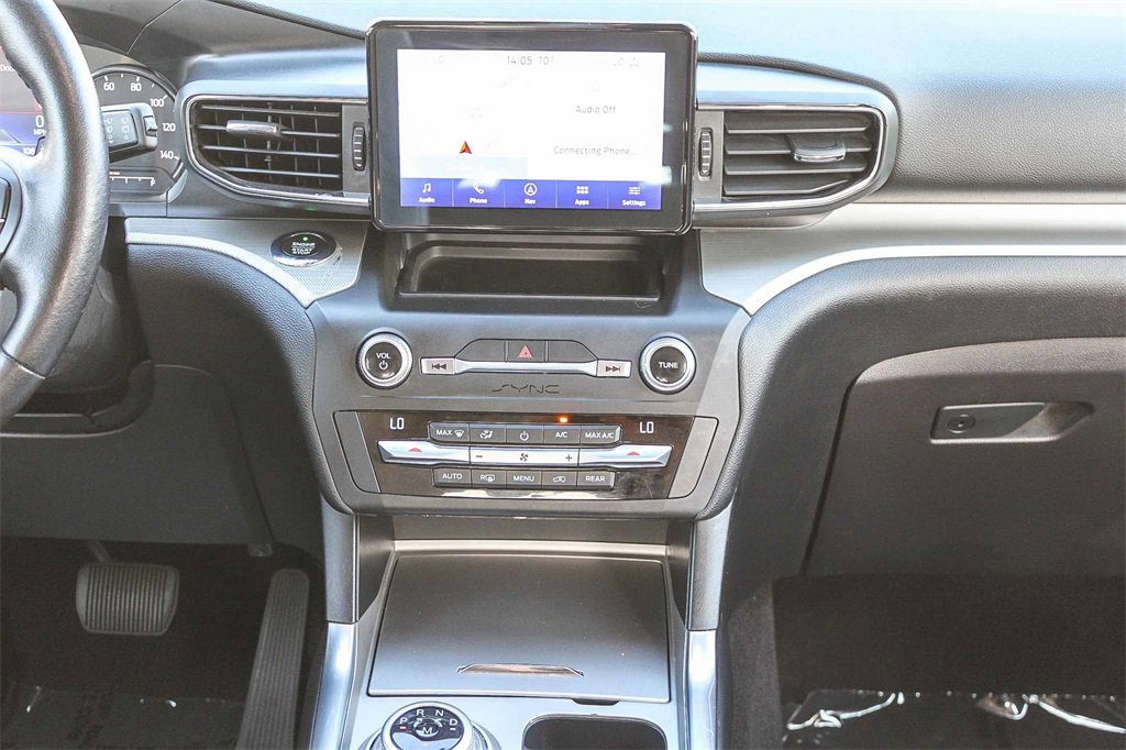 Used 2020 Ford Explorer XLT w/ Equipment Group 202A image 17