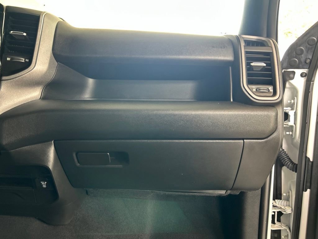 Used 2025 RAM 3500 Tradesman AWD/4WD image 24