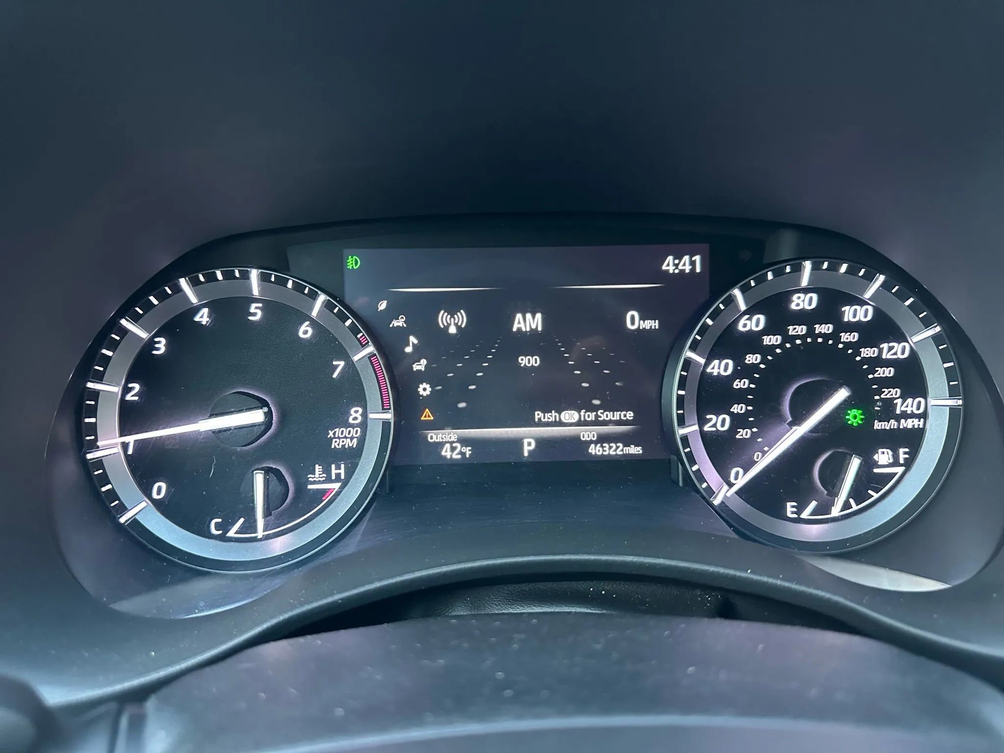 Used 2020 Toyota Highlander XLE image 26