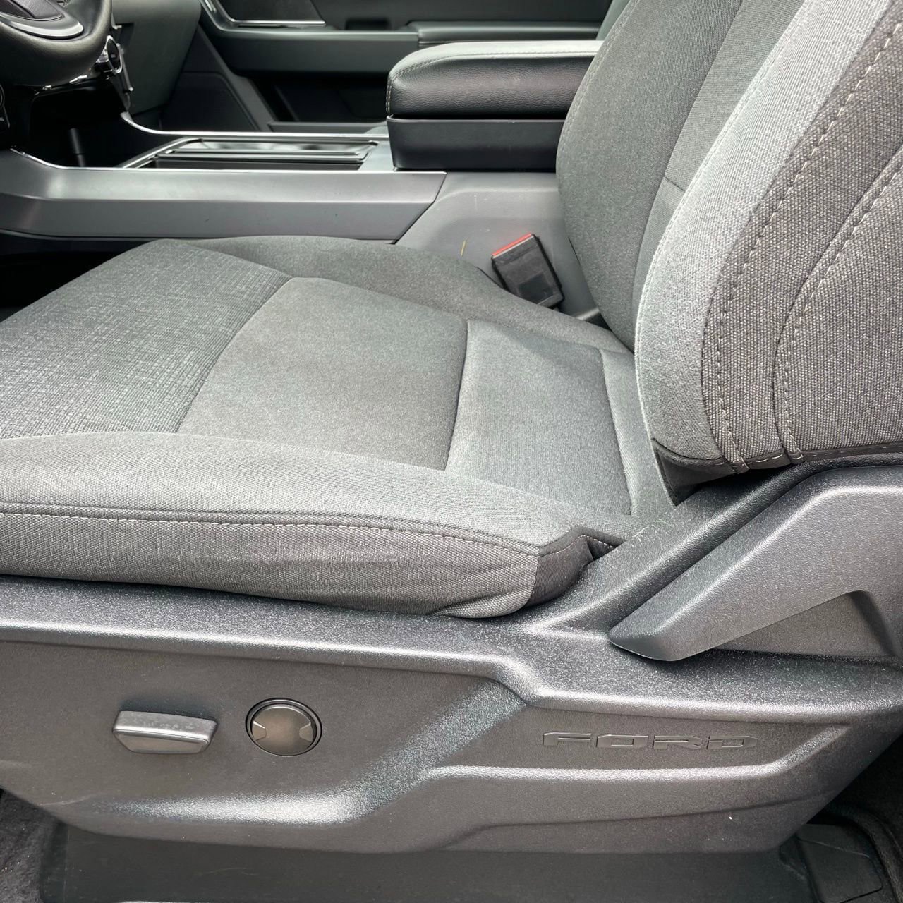Used 2024 Ford F150 XLT w/ Mobile Office Package image 21