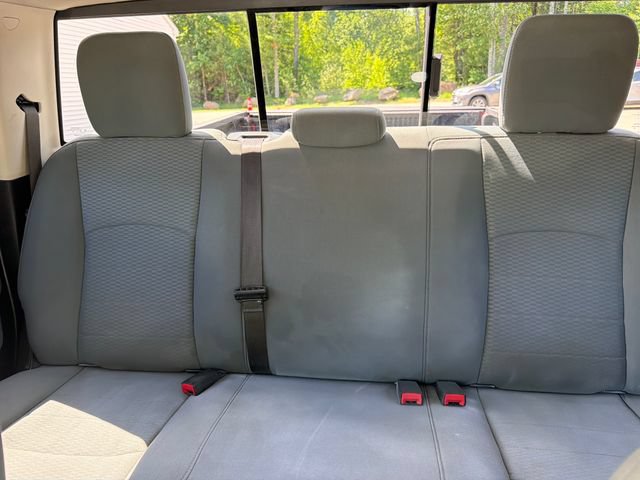Used 2019 RAM 1500 Classic SLT AWD/4WD image 21