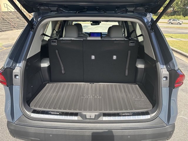 New 2026 Toyota Grand Highlander FWD image 26