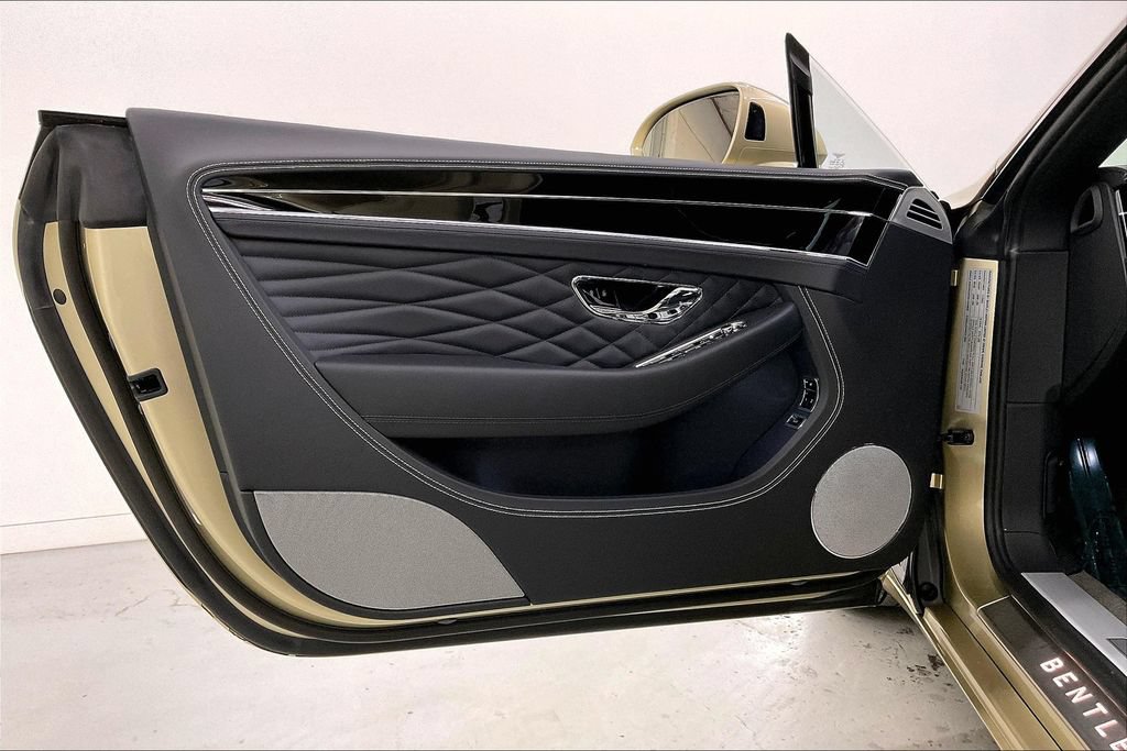 Used 2024 Bentley Continental GT Azure AWD/4WD image 19