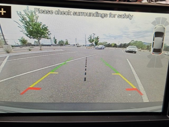 Used 2017 Lincoln Continental Premiere image 13