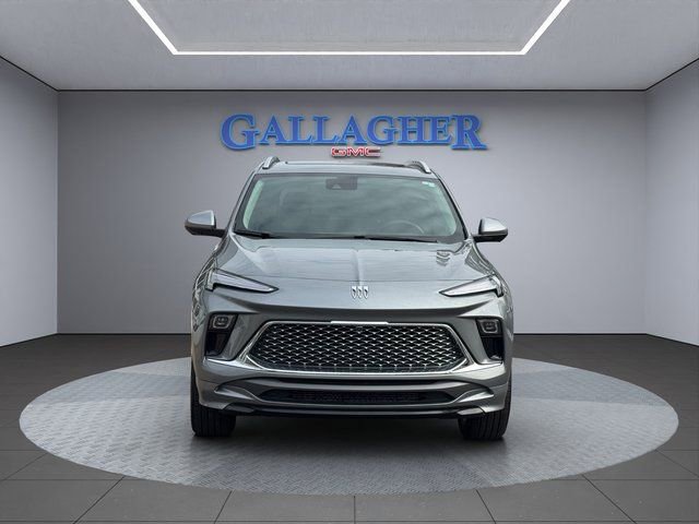 Used 2025 Buick Encore GX Avenir w/ Avenir Technology Package image 12