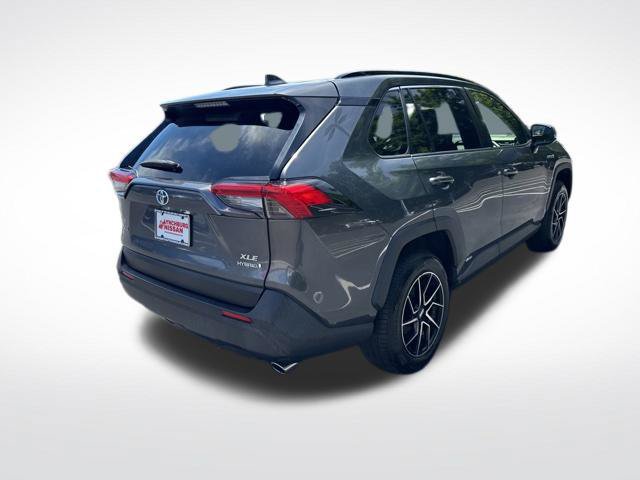 Used 2021 Toyota RAV4 XLE w/ Convenience Package AWD/4WD image 8