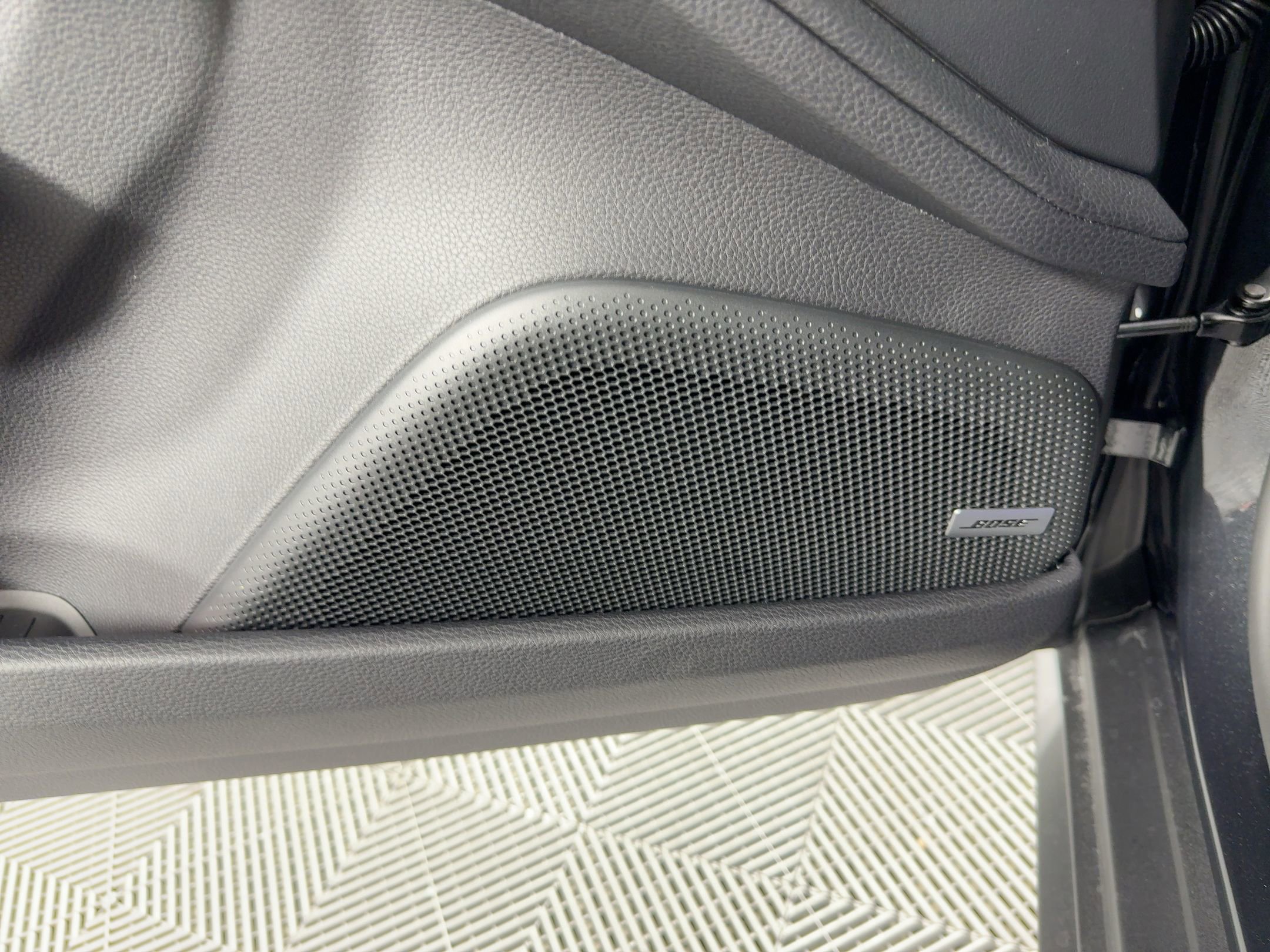 Used 2026 Porsche Panamera image 22