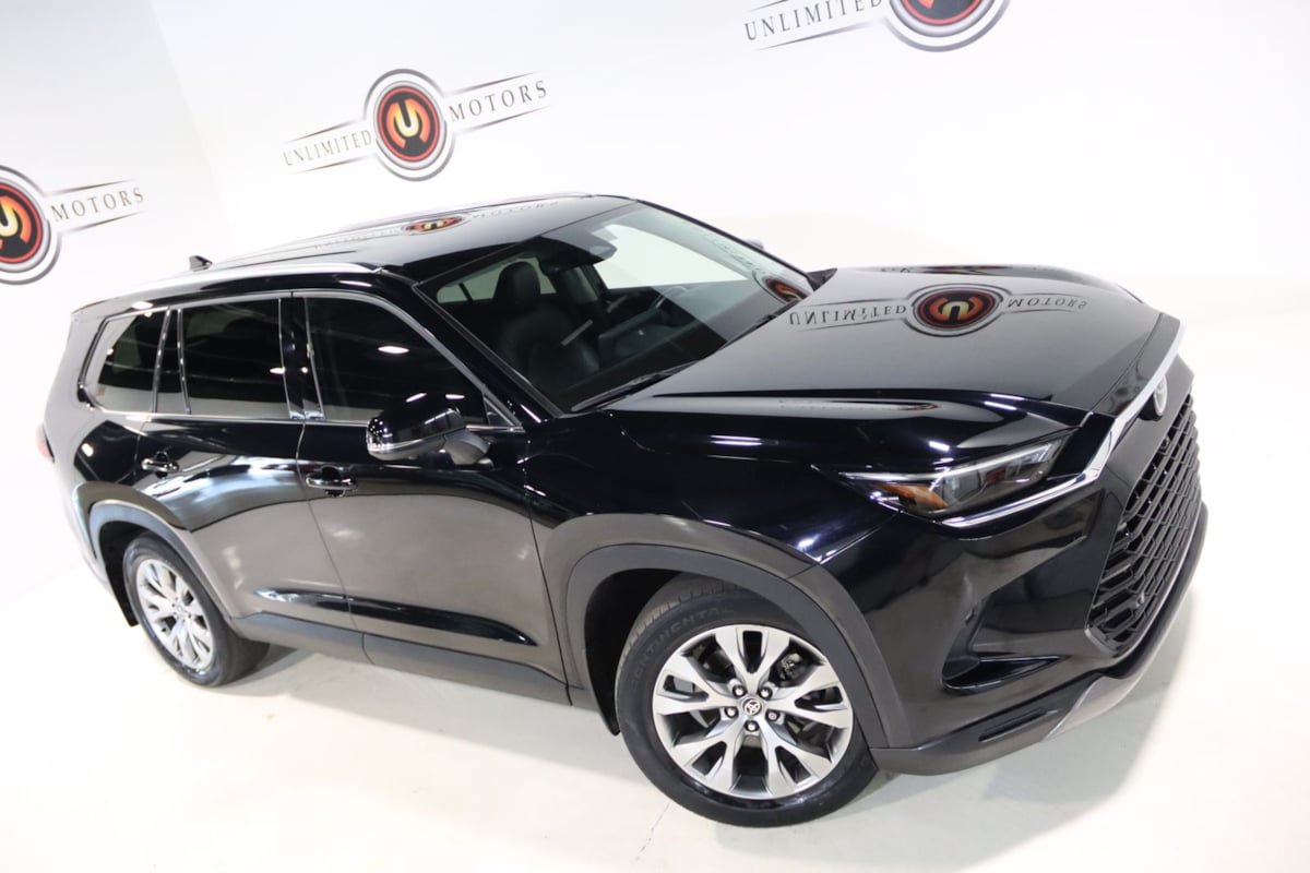 Used 2024 Toyota Grand Highlander FWD image 7