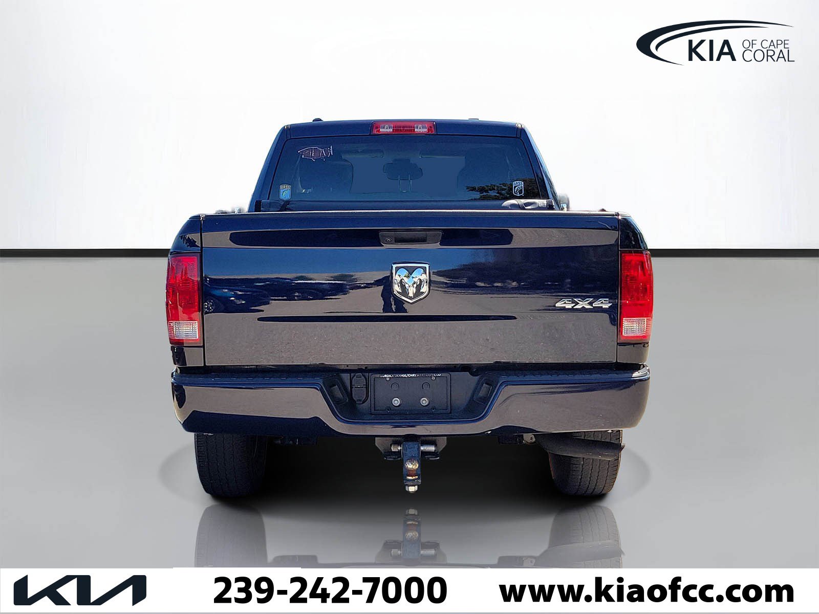 Used 2019 RAM 1500 Express AWD/4WD image 4