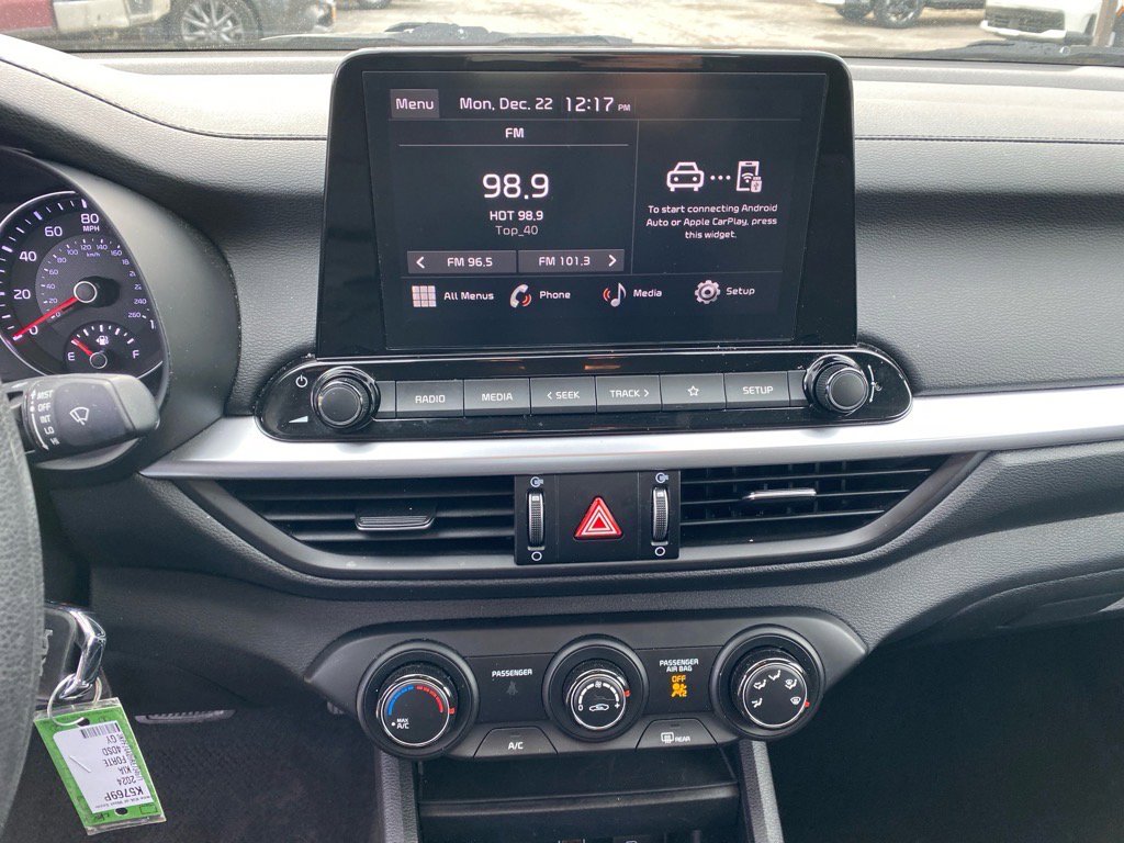 Certified 2024 Kia Forte LXS w/ LXS Technology Package image 12