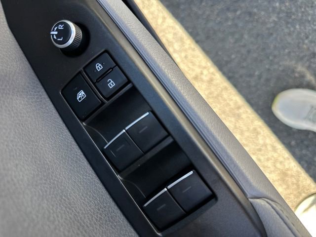 Used 2023 Toyota Camry XLE image 31