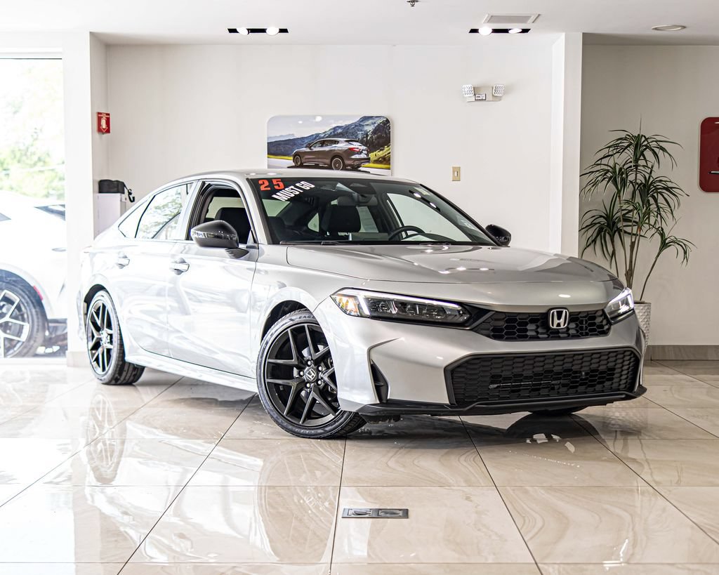 Used 2025 Honda Civic Sport image 5