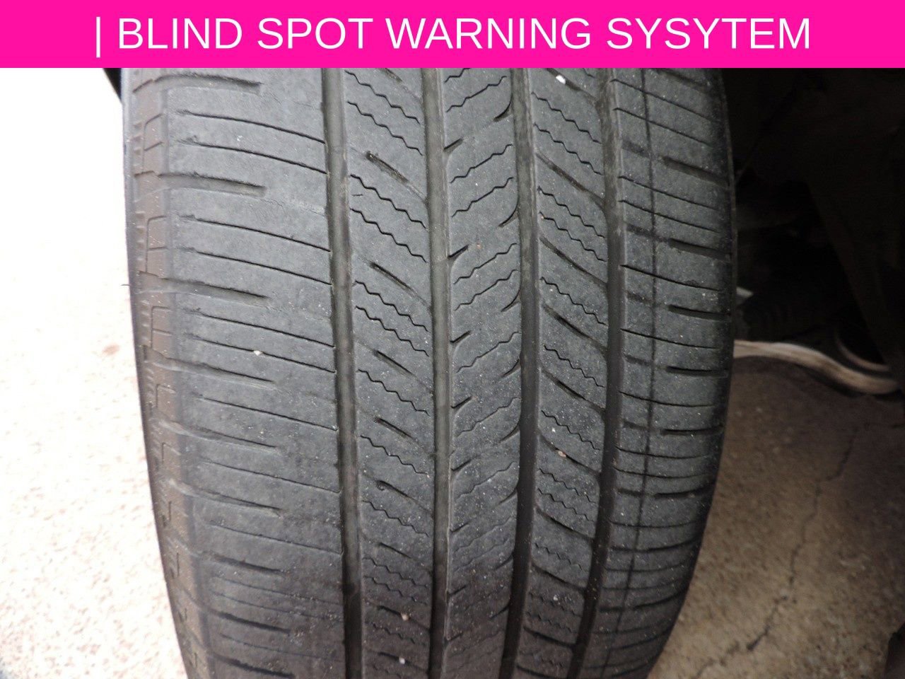 Used 2024 Nissan Rogue Platinum w/ Platinum Premium Package image 17