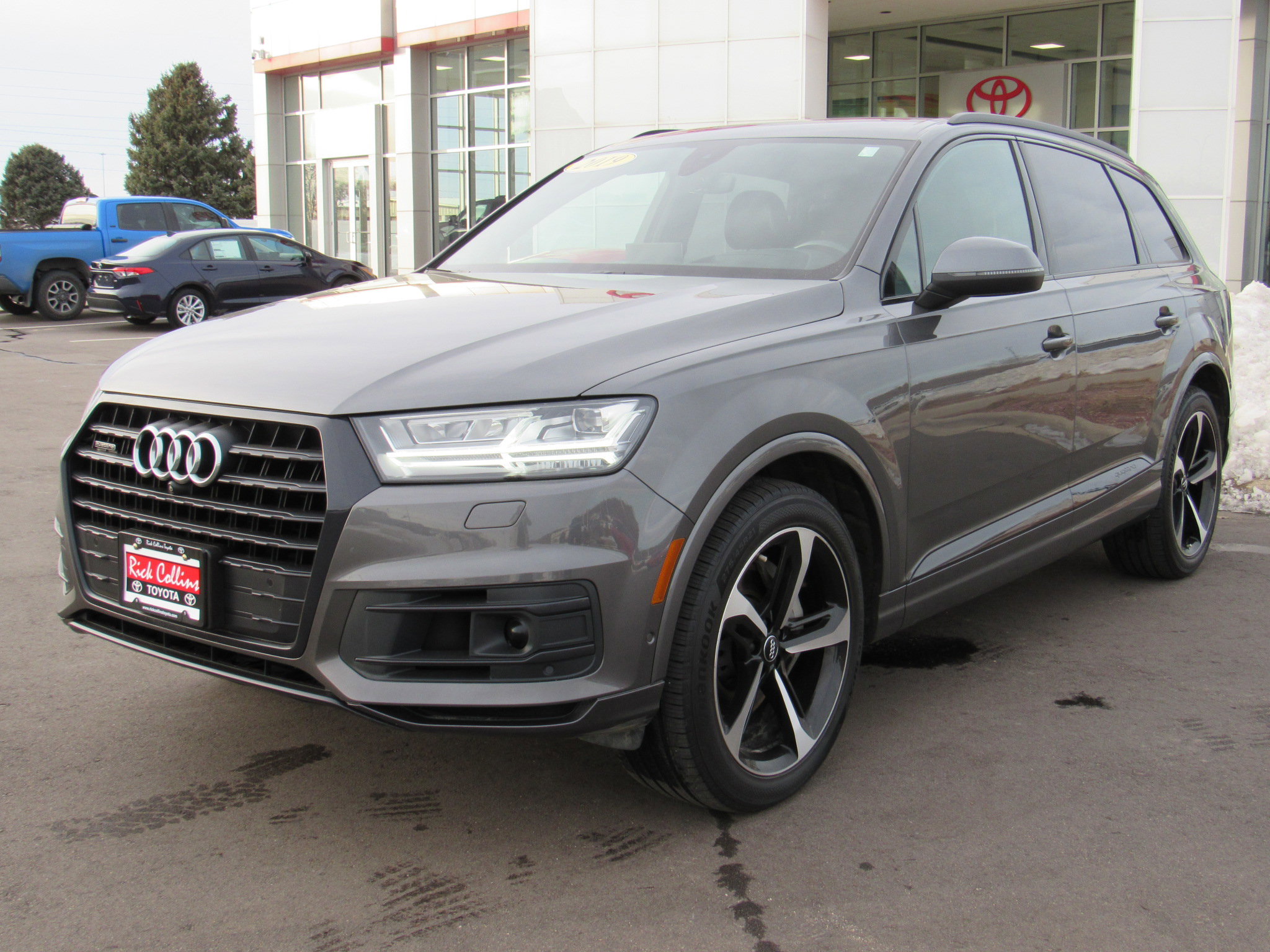 Used 2019 Audi Q7 3.0T Prestige image 2