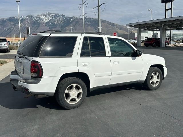 Used 2005 Chevrolet TrailBlazer LT AWD/4WD image 23