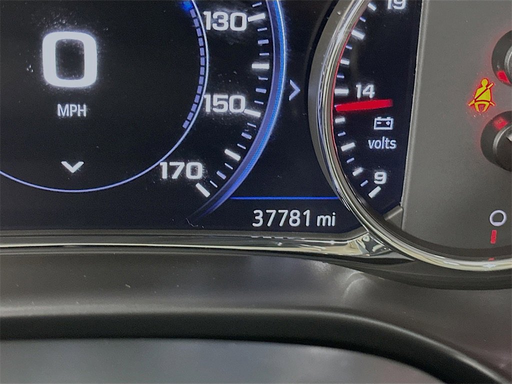Used 2023 GMC Acadia Denali image 15