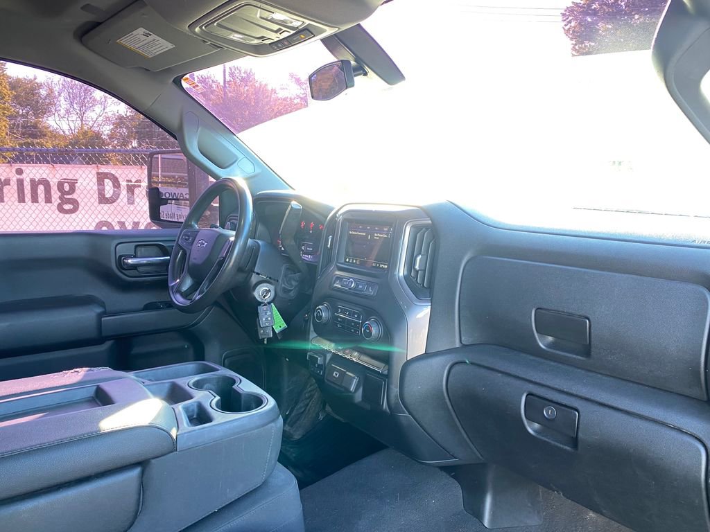 Used 2019 Chevrolet Silverado 1500 Custom Trail Boss w/ Custom Convenience Package AWD/4WD image 16