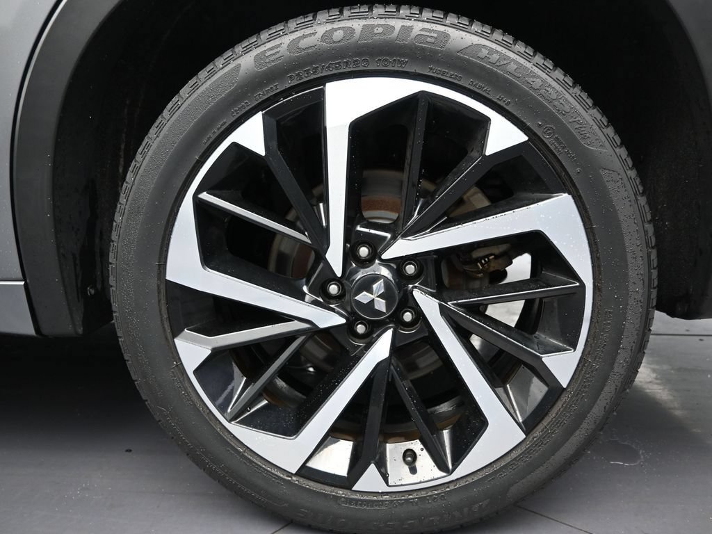 Used 2022 Mitsubishi Outlander SEL AWD/4WD image 9