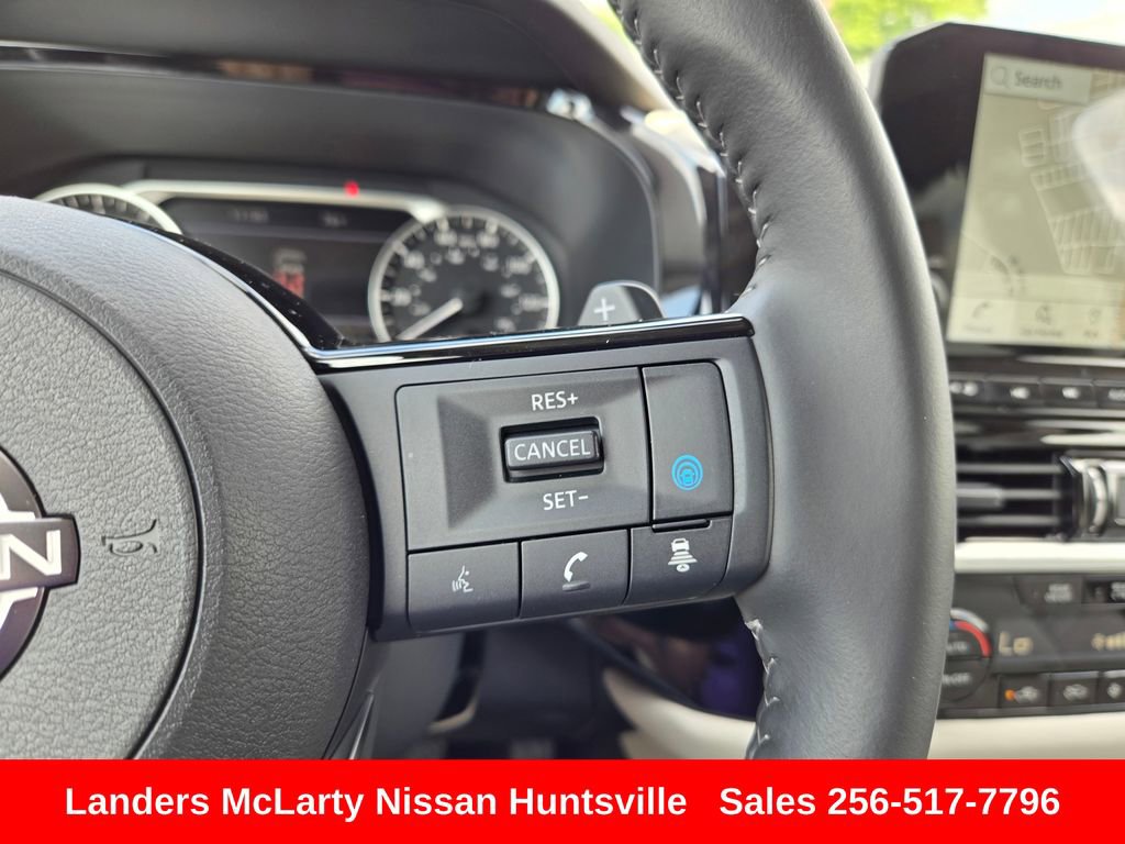 Used 2025 Nissan Pathfinder SL w/ SL Premium Package FWD image 26