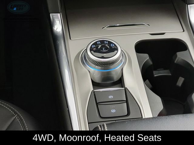 Used 2023 Ford Explorer XLT w/ Equipment Group 202A image 25