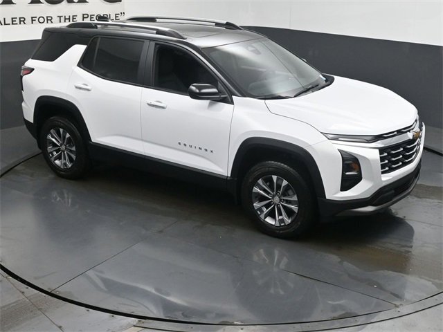 New 2026 Chevrolet Equinox LT w/ LPO, Floor Liner Package image 16