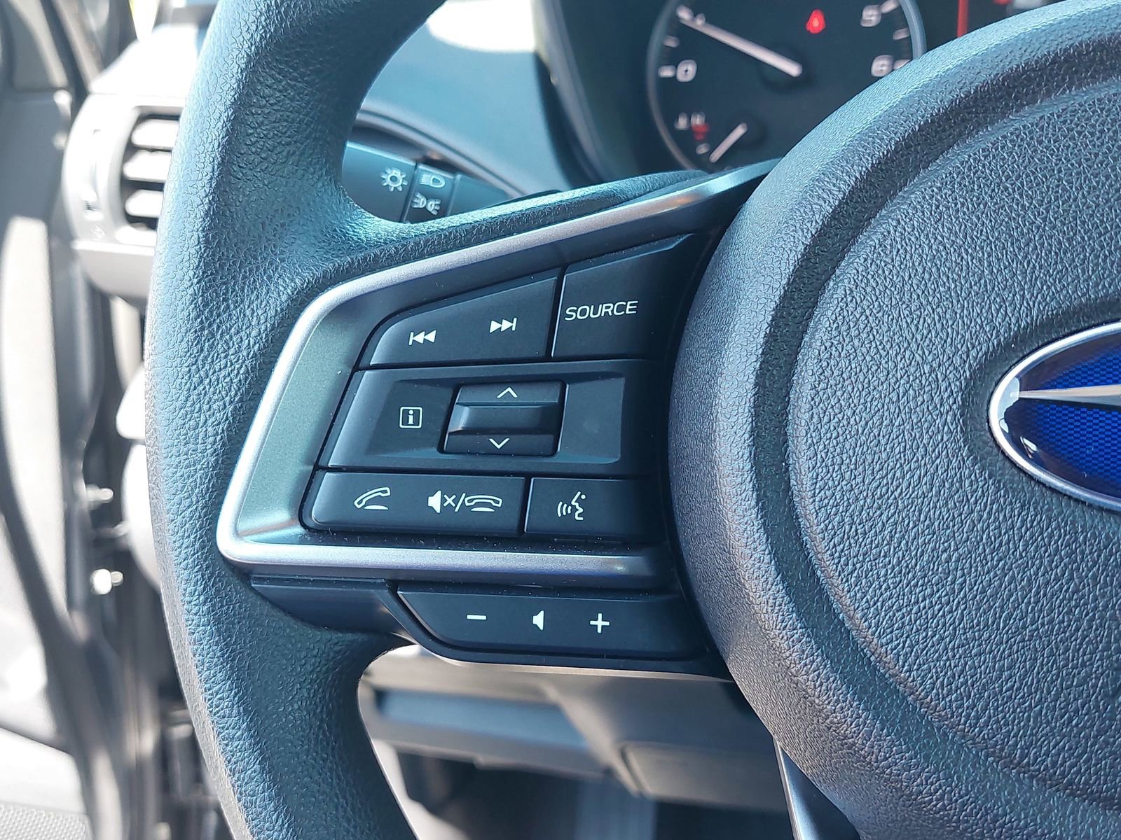 Certified 2025 Subaru Impreza 2.0i Sport image 16