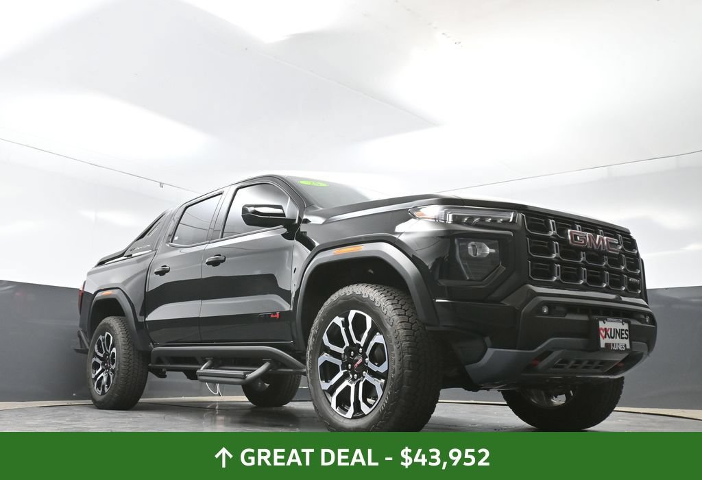 Used 2025 GMC Canyon AT4 w/ Nightfall Edition AWD/4WD image 53