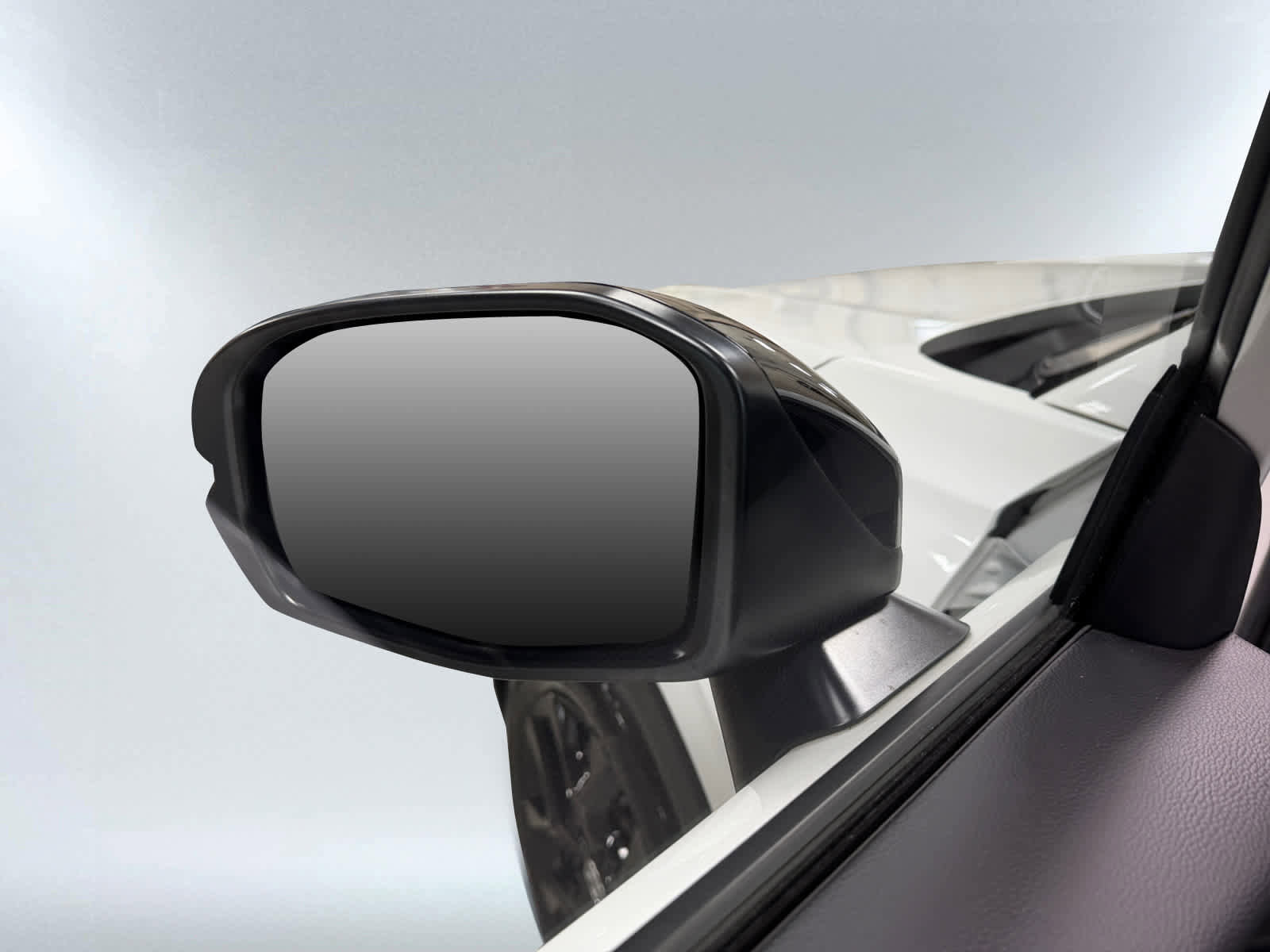 Used 2024 Honda HR-V Sport image 13