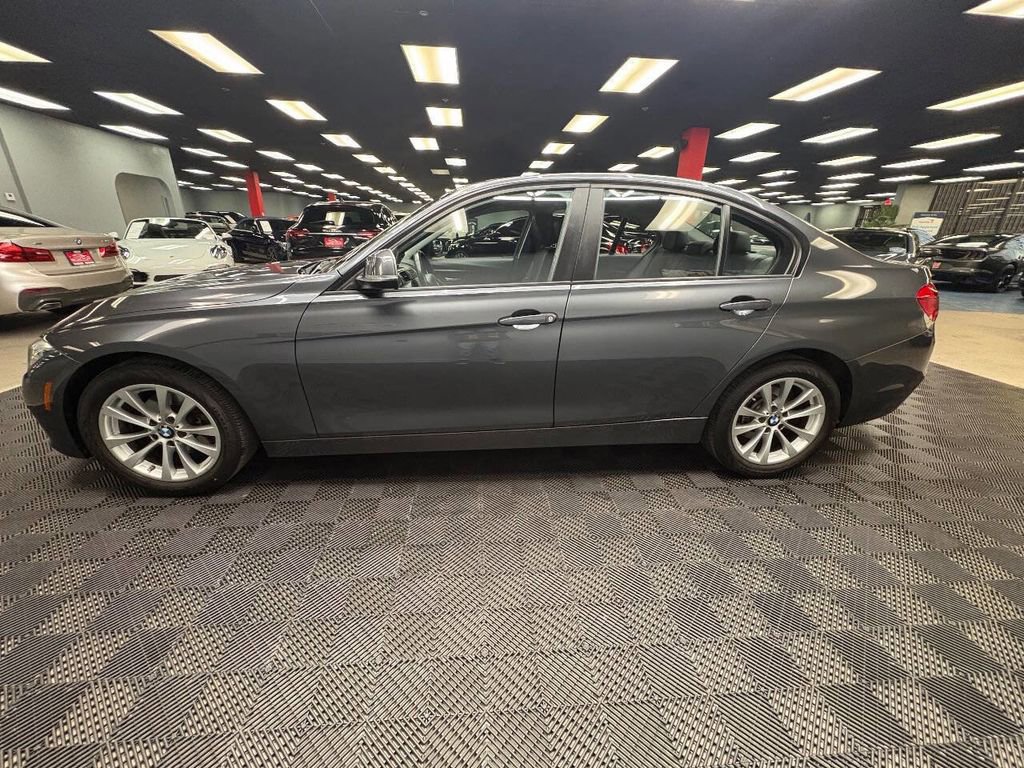 Used 2016 BMW 320i xDrive Sedan image 8
