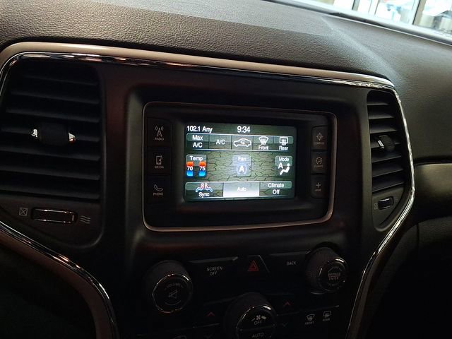 Used 2015 Jeep Grand Cherokee Laredo w/ Quick Order Package 23E image 16