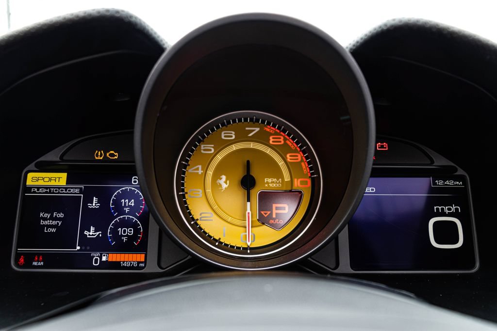 Certified 2022 Ferrari Portofino M RWD image 36