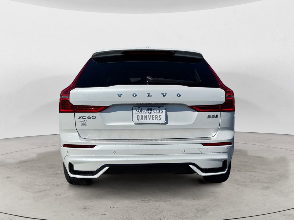 Certified 2024 Volvo XC60 B5 Ultimate w/ Protection Package Premier AWD/4WD image 5