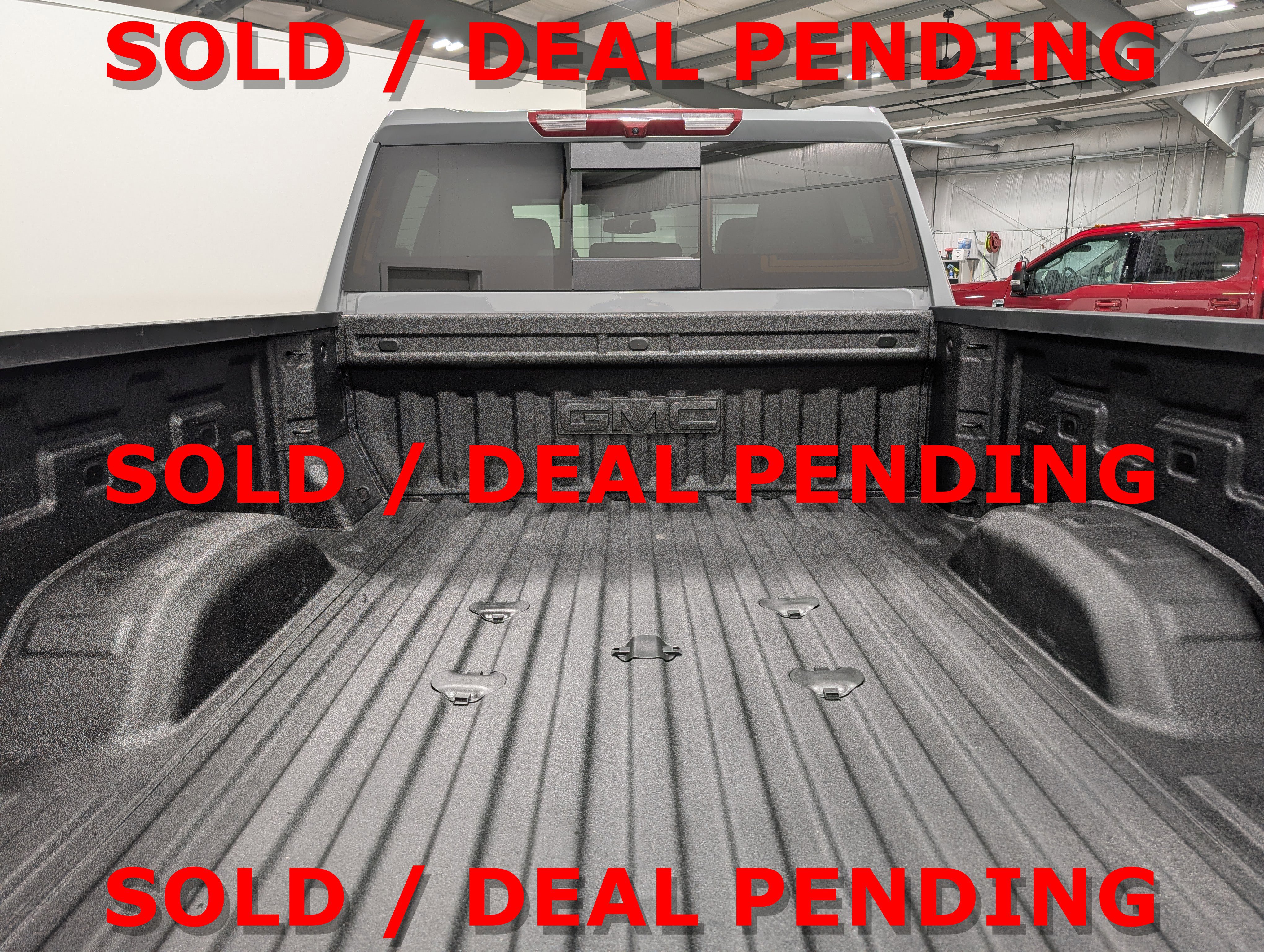 Used 2025 GMC Sierra 3500 AT4 image 10