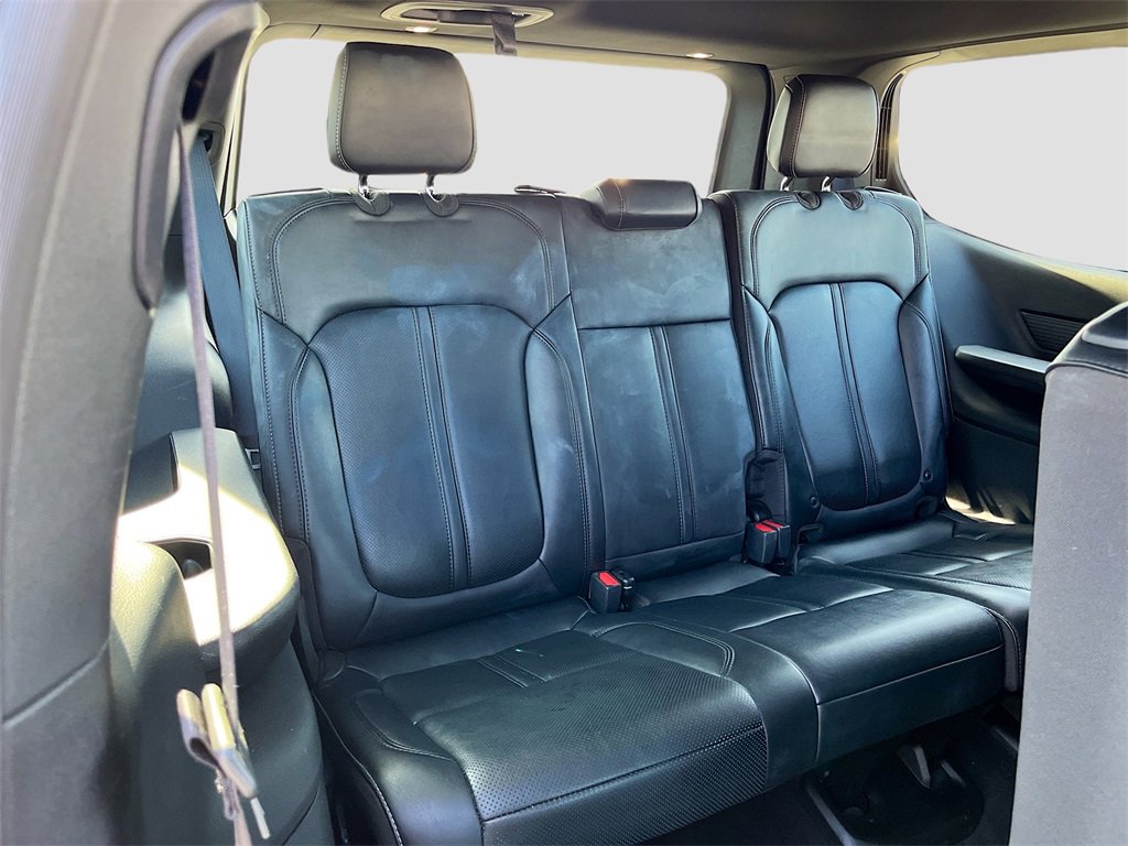 Used 2023 Jeep Wagoneer Series III w/ Preferred Equipment Group image 28