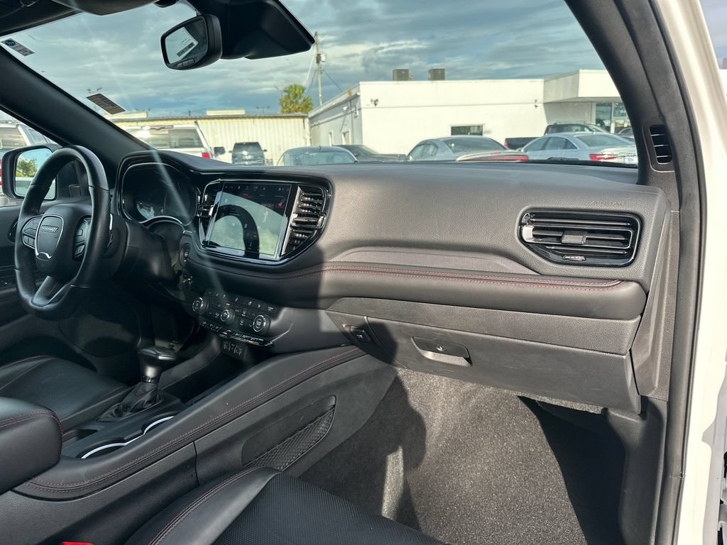Used 2025 Dodge Durango GT AWD/4WD image 23