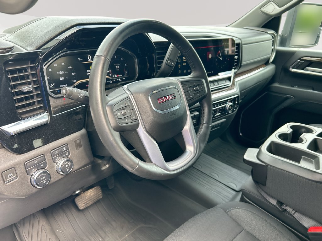 Used 2024 GMC Sierra 2500 SLE AWD/4WD image 14