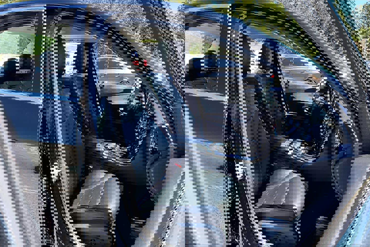 Used 2016 Mercedes-Benz C 300 4MATIC Sedan w/ Premium 1 Package image 9