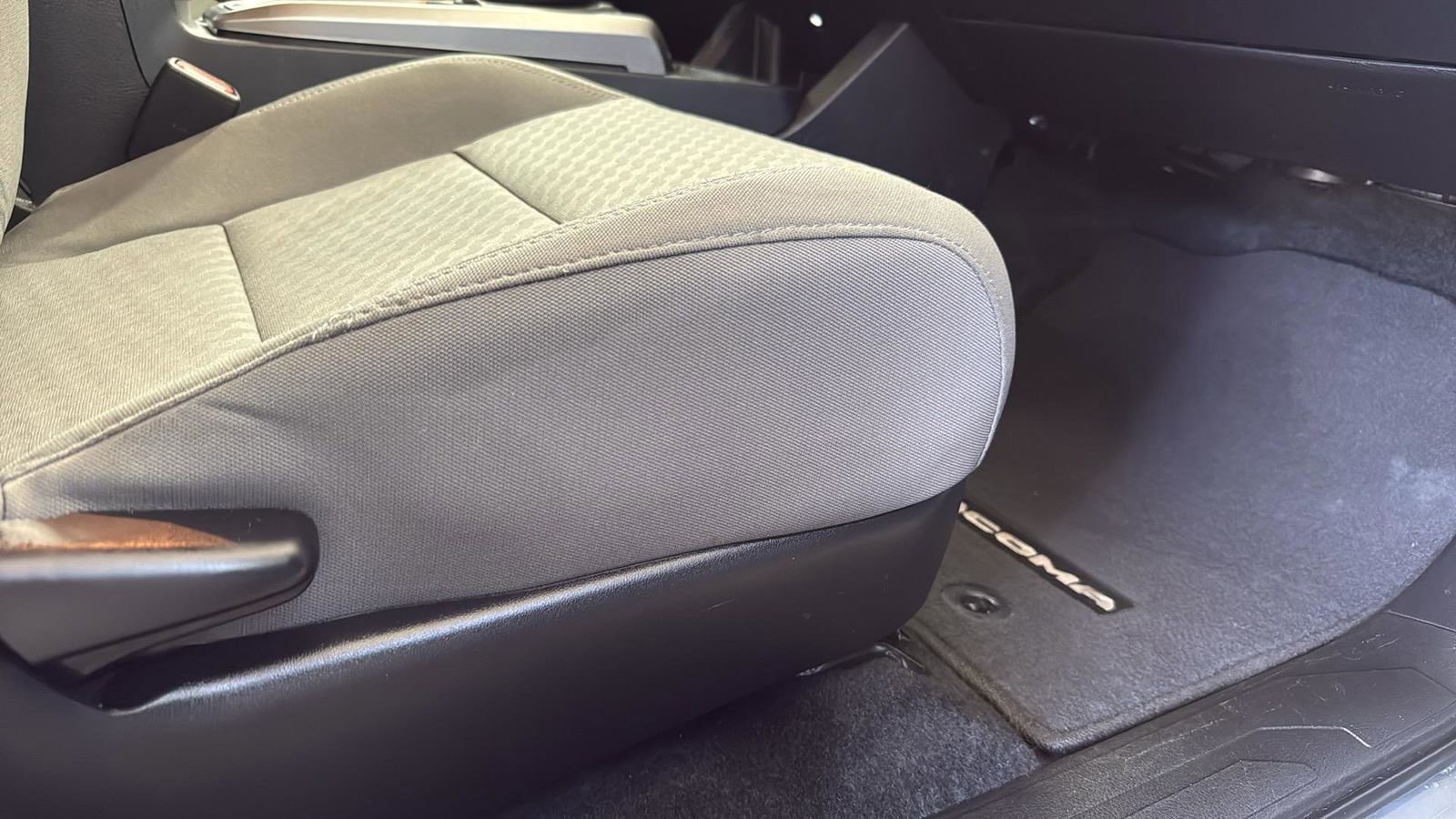 Used 2023 Toyota Tacoma SR5 image 25