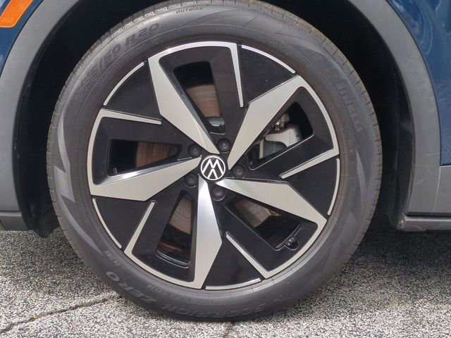 Used 2023 Volkswagen ID.4 Pro image 32