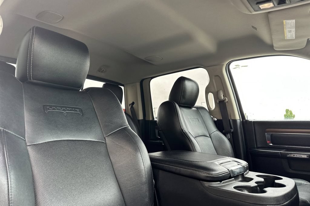 Used 2017 RAM 1500 Laramie AWD/4WD image 18