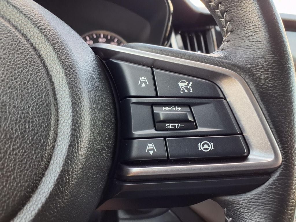 Used 2023 Subaru Outback Premium AWD/4WD image 6