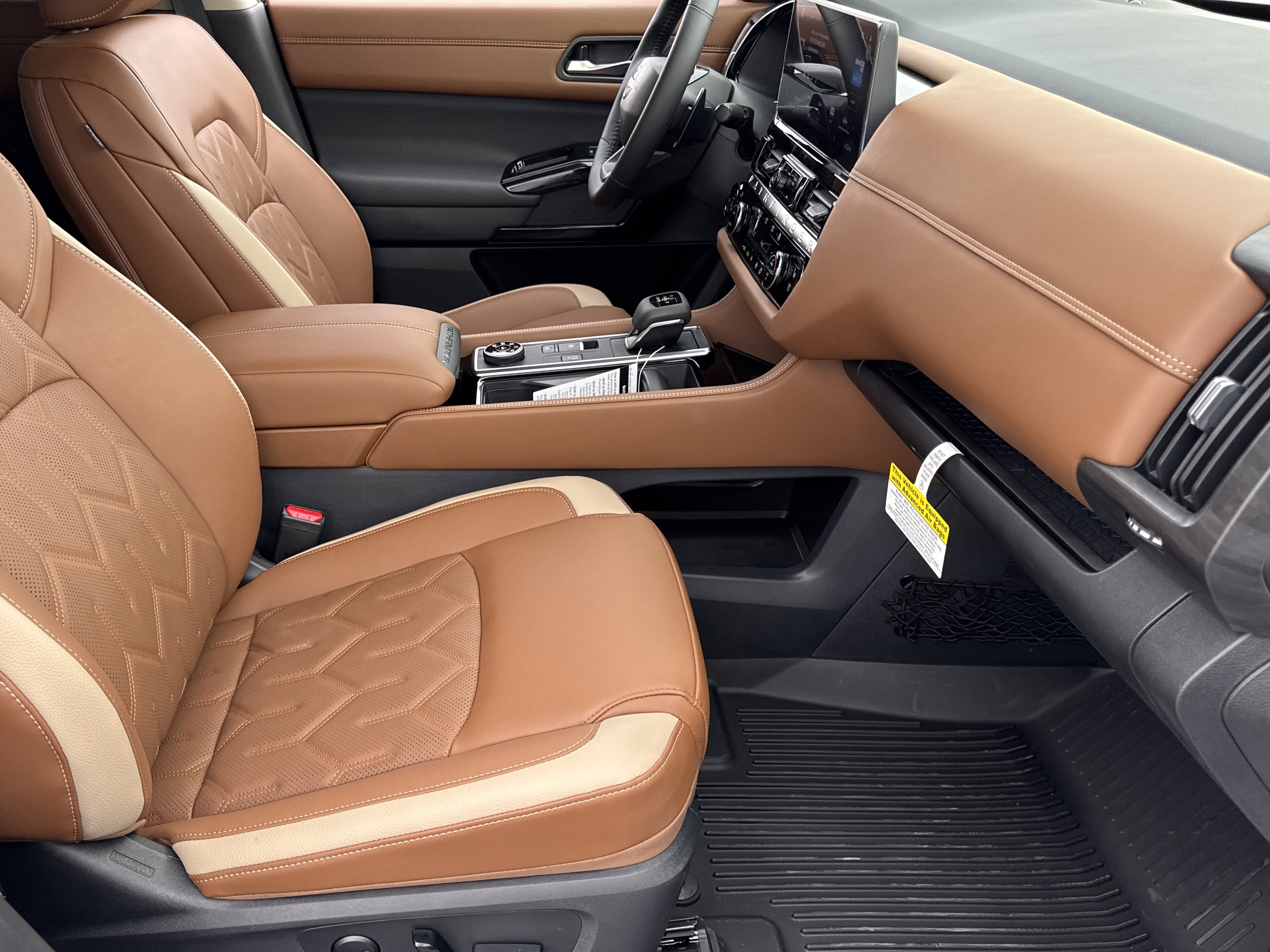 New 2026 Nissan Pathfinder Platinum image 22