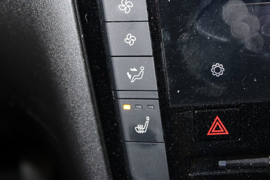 Used 2024 INFINITI QX50 Luxe image 34